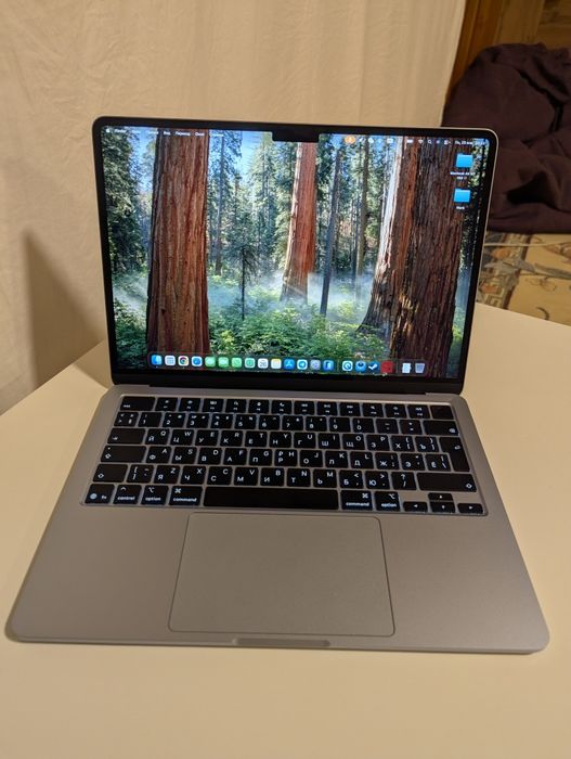 Macbook Air 13 m4 256GB