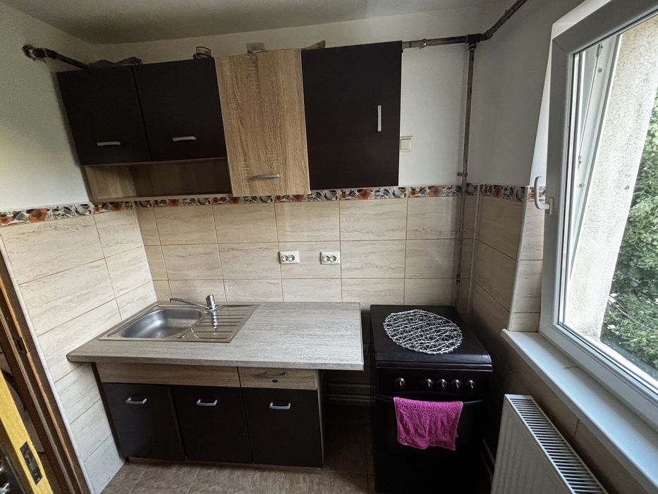 Vand/inchiriez apartament 2 camere, decomandat, 51 mp, micro 14