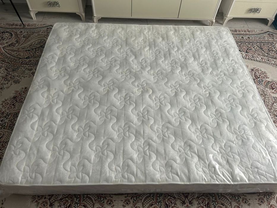 Матрас для кровати