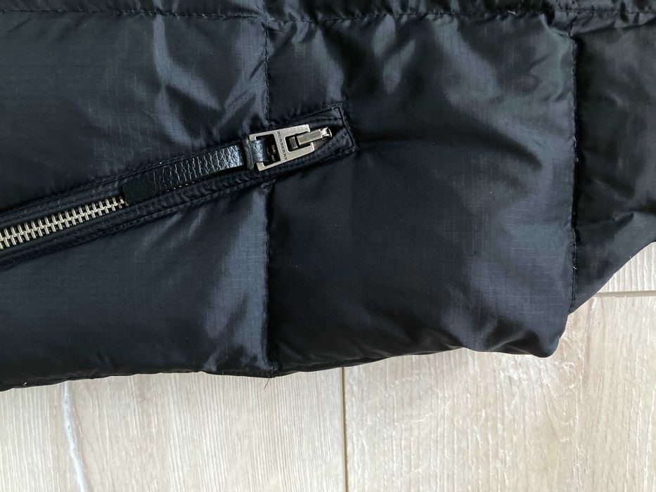 Оригинален BURBERRY BRIT мъжки пухен елек с гъши пух размер М