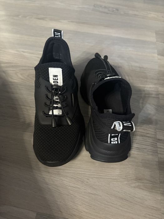 Дамски кецове Steve Madden