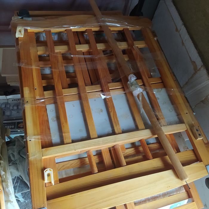 Продам  детскую кроватку