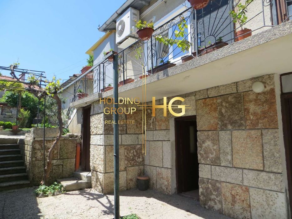 Къща в Добрич, област-гр.Балчик площ 200 цена 132000