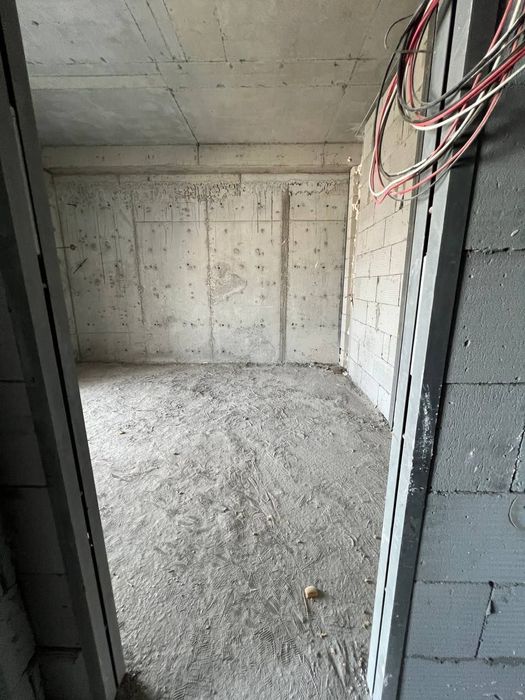 Новостройка Сергели 1ком. 38 м² коробка.
