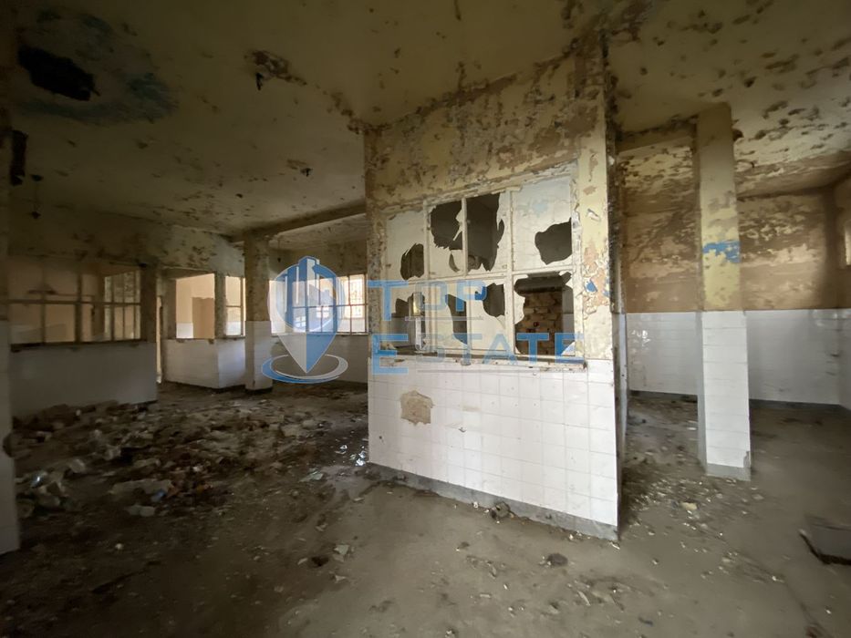 Продава се Хотел в с. Соколово, Област Габрово - 1750 кв.м за 69 €/кв.м - Снимка #8