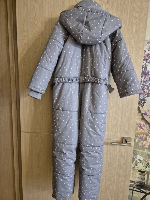 Продам детский зимний комбинезон