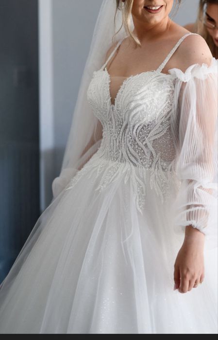 Vând rochie de mireasă