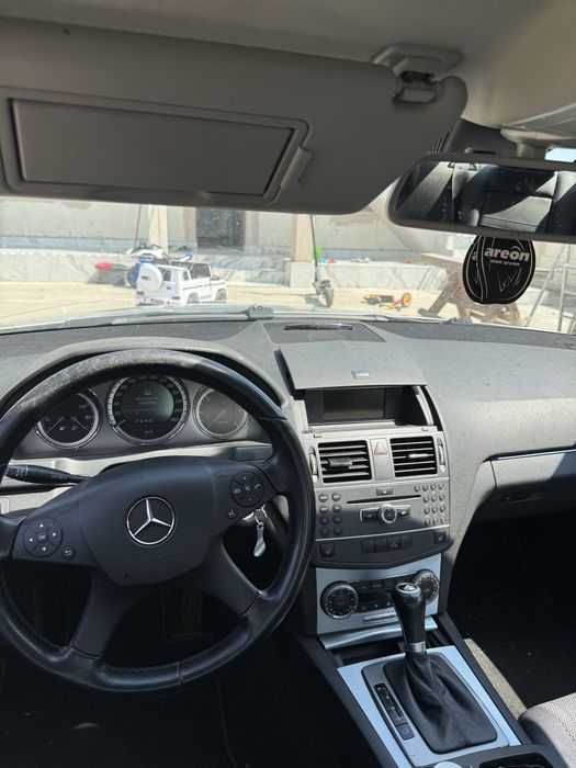 Mercedes c200 2011