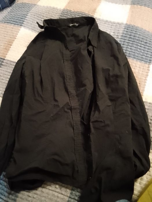 Продам два пакета вещей