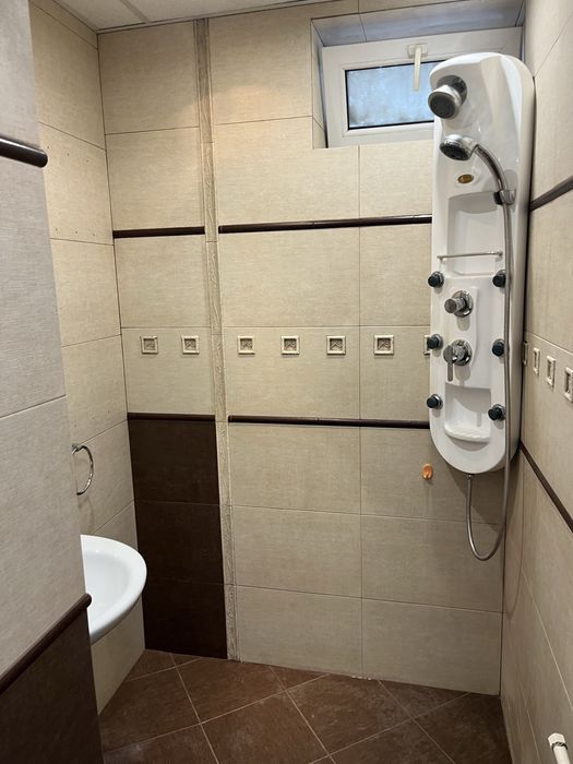 Дава се под наем Четиристаен апартамент в Враца, Център - 90 кв.м за 510 € - Снимка #8