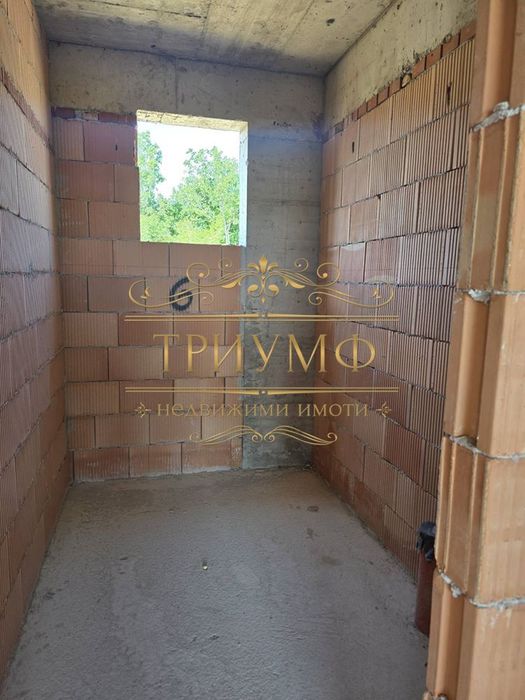 Продава се Къща в Варна, Изгрев - 250 кв.м за 1760 €/кв.м - Снимка #10