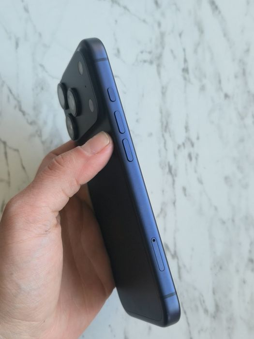 Vand iPhone 17 Pro ptr recarosare