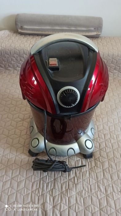 Aspirator, fier de călcat