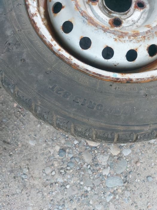 Балоны на 17,  на мазду, бмв, 2шт.