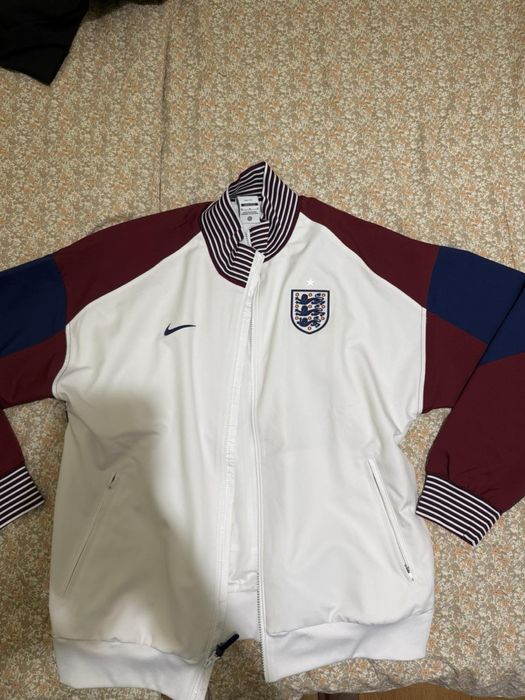 Nike England оригинално яке-ЧИСТО НОВО
