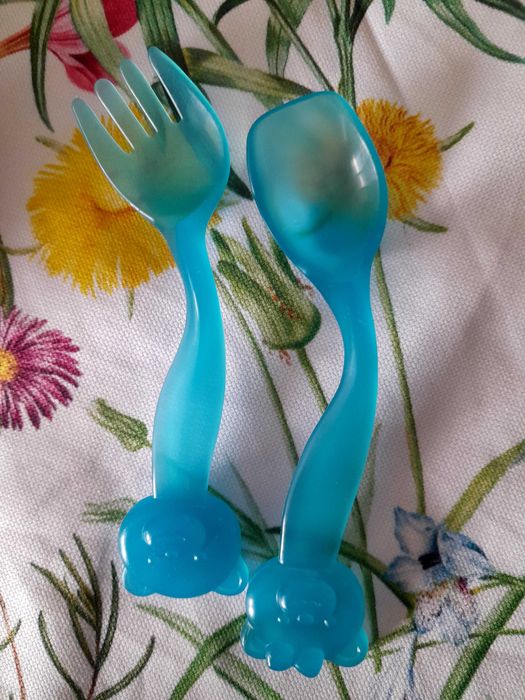 Прибори за хранене бебе