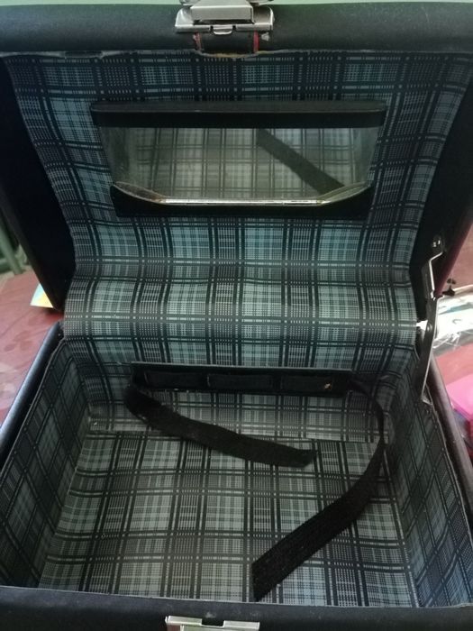 Дамско ретро куфарче