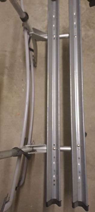 Багажник / Стойка за велосипеди Пежо 307 комби