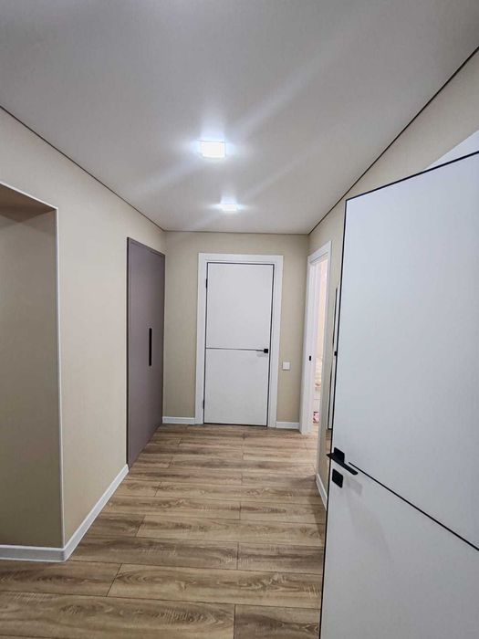 Продаю евро 3 комн 8 КВАРТАЛ Евроремонт