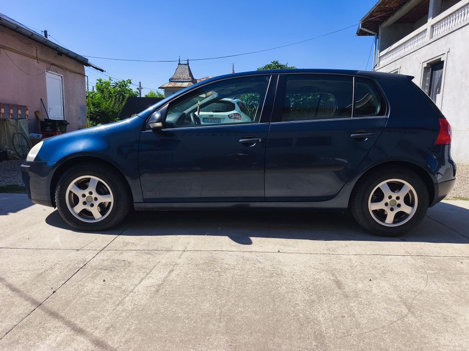 VW Volkswagen  Golf 5