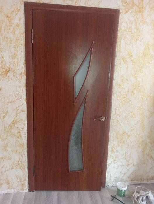 Продам межкомнатные двери бу.