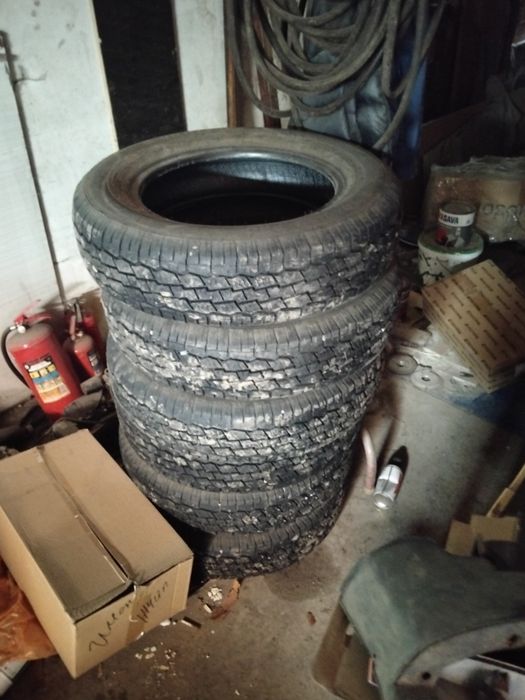 Резина 16 с месяц отездтл