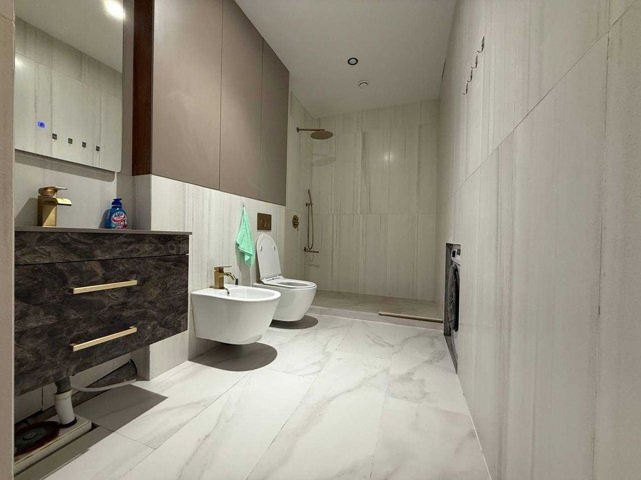 Oq Saroy Паркентский 4 комнатная ЕВРО ремонт 124м2 дуплекс с кадастром