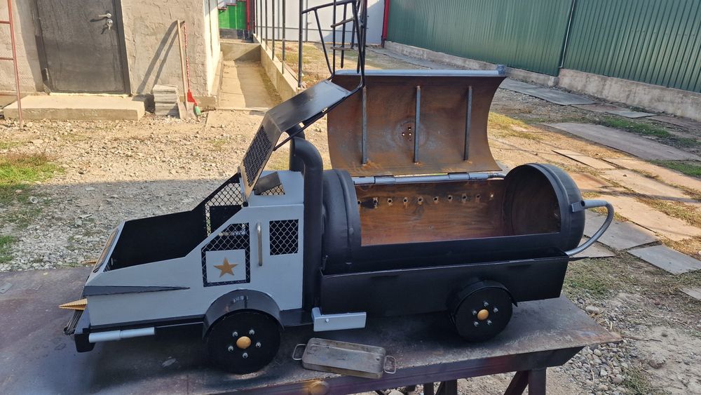 Мангал машина новый.