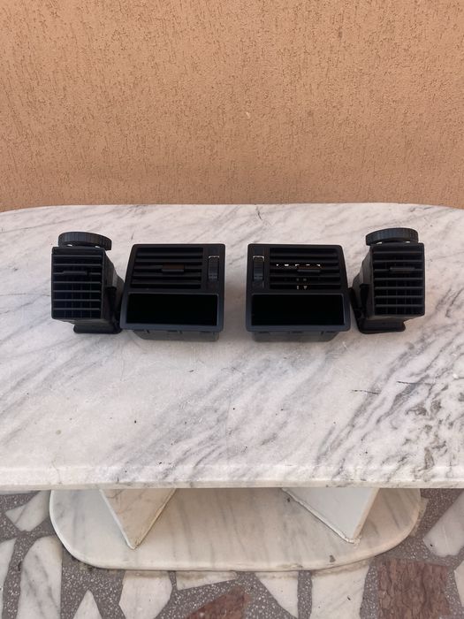 Grile ventilatie bord VW Transporter T5 2.0 TDI 2010-2016