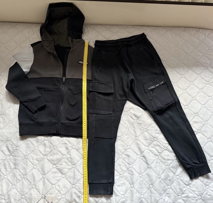 Яке, бомбър яке, дънки,3 сета дрехи Zara,Geоrge, Jack &Jones, Benetton и др.