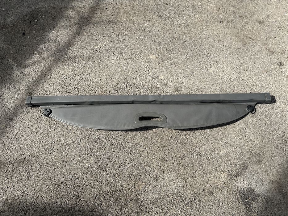 Шторка задняя на тайота грация или марк 2