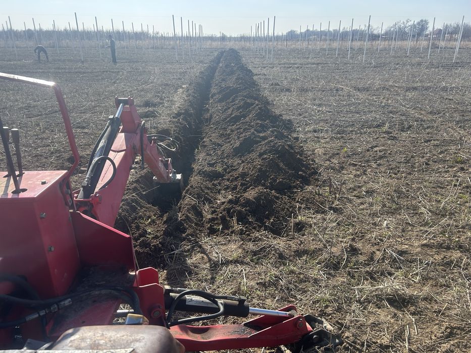 Навесной экскаватор