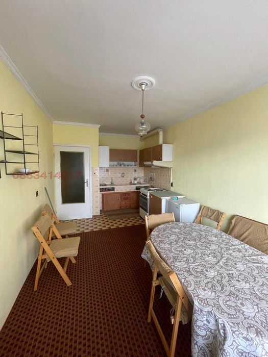 Продава се Многостаен апартамент в Гулянци - 215 кв.м за 466 €/кв.м - Снимка #4