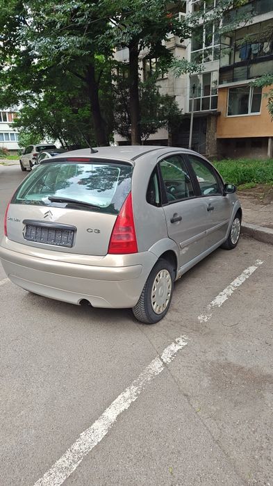 Продавам Citroen c3