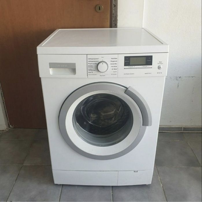 LICHIDARE DE STOC.  Masină de spălat rufe Bosch  / wae 288E364S3