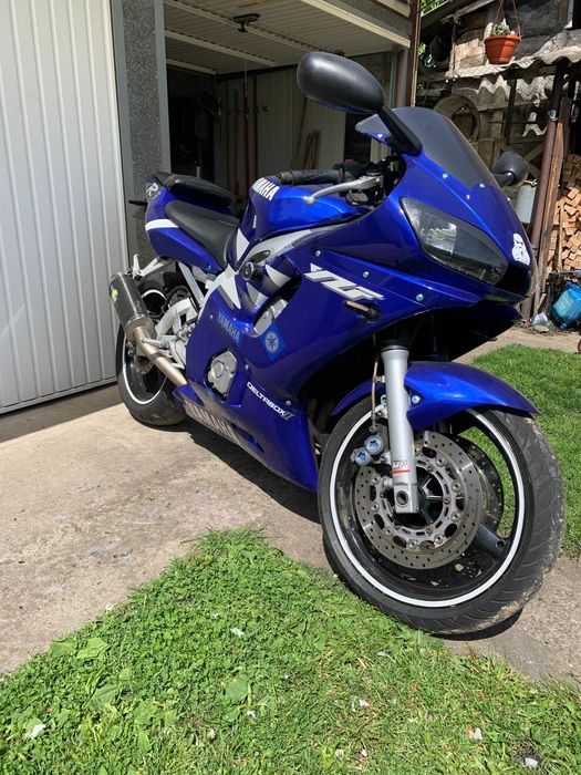 Kawasaki zx9/6 și Suzuki Sv1000 citiți dezm