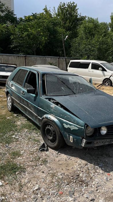 Запчасти на Фольксваген гольф 2