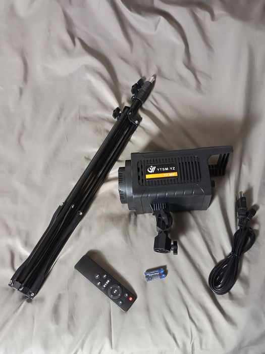 Осветитель для софтбоксов универсальный