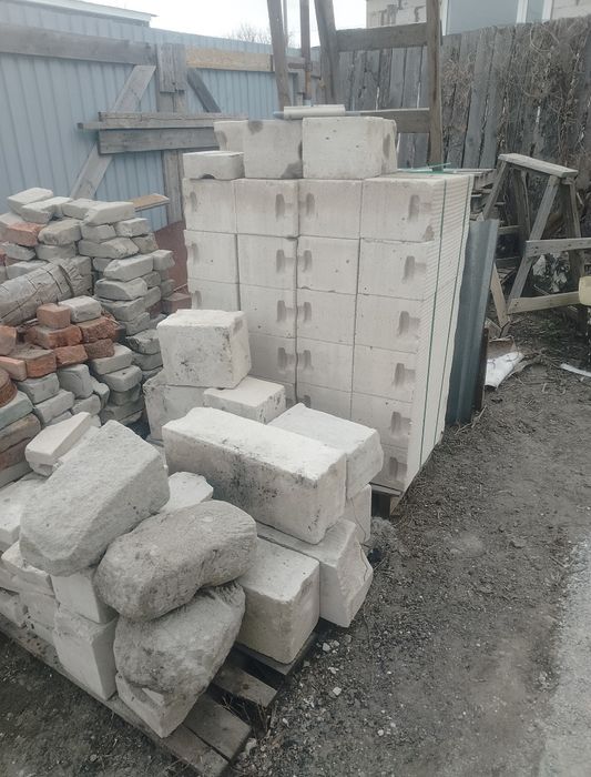 Продам газоблок остатки со стройки