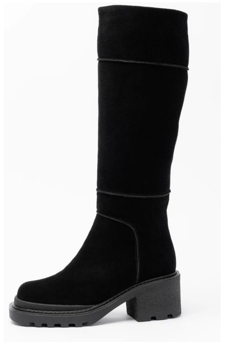 Продам зимние сапожки