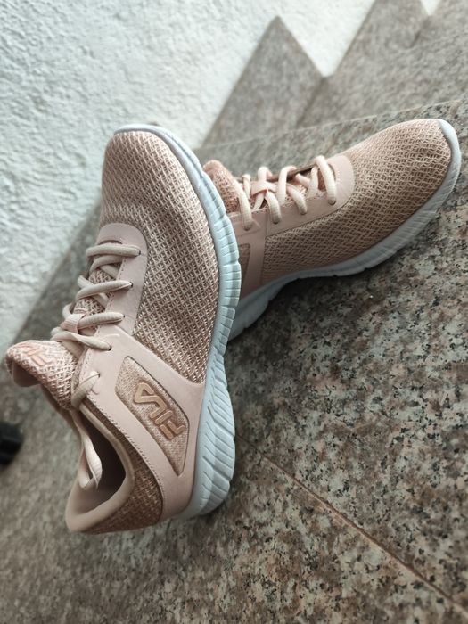 Дамски оригинални маратонки FILA