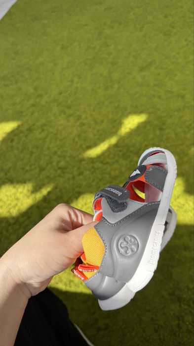 Почти новые сандали biomecanics