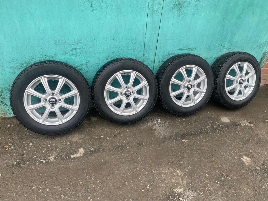 Диски с резиной на ВАЗ