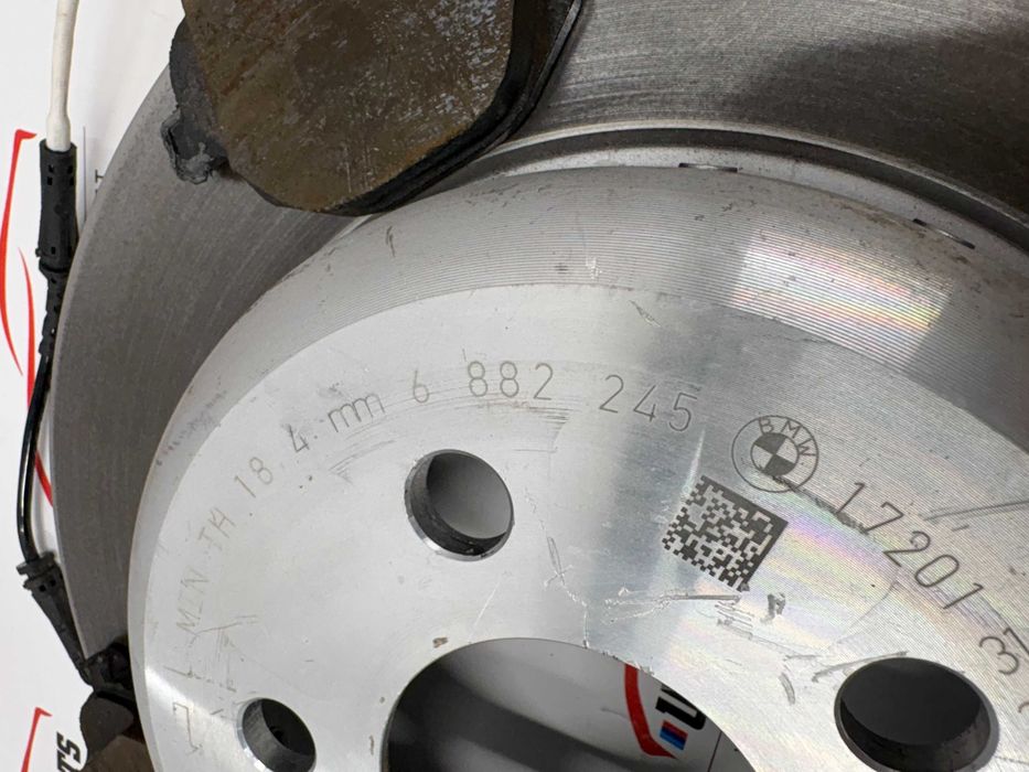 Задни Дискове С Накладки За БМВ 3 Г20 4 Г22 5 Г30 7 Г11 Х3 Г01 BMW 3 G20 4 G22 5 G30 7 G11 X3 G01