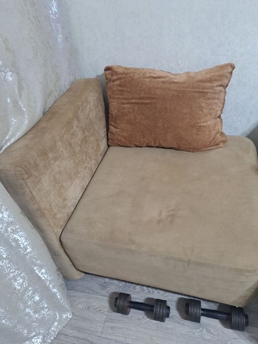 Продам раскладное кресло.