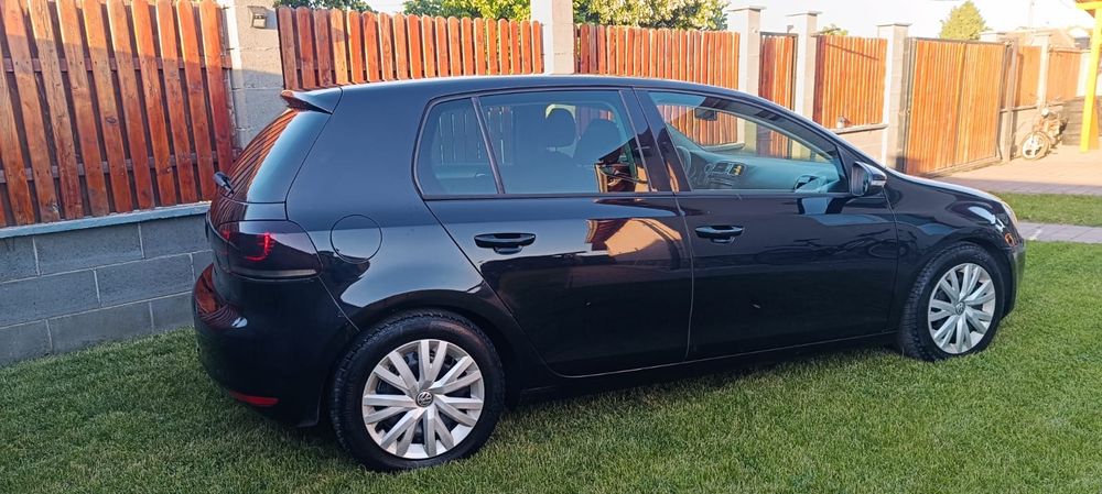 VOLKSWAGEN Golf 2010 — imagine 3