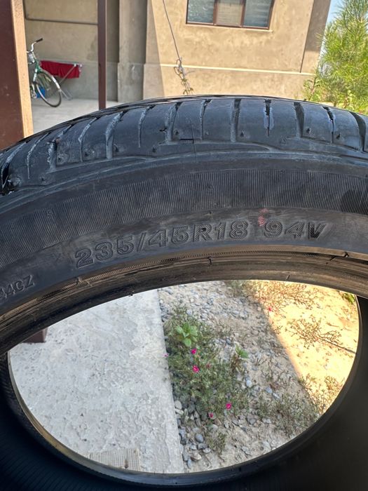 Шины Bridgestone 235/45/18