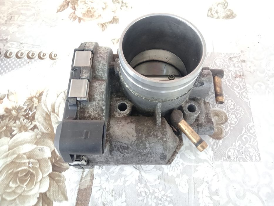 Дросел за Голф FSI 1,6 Сеат,Шкода