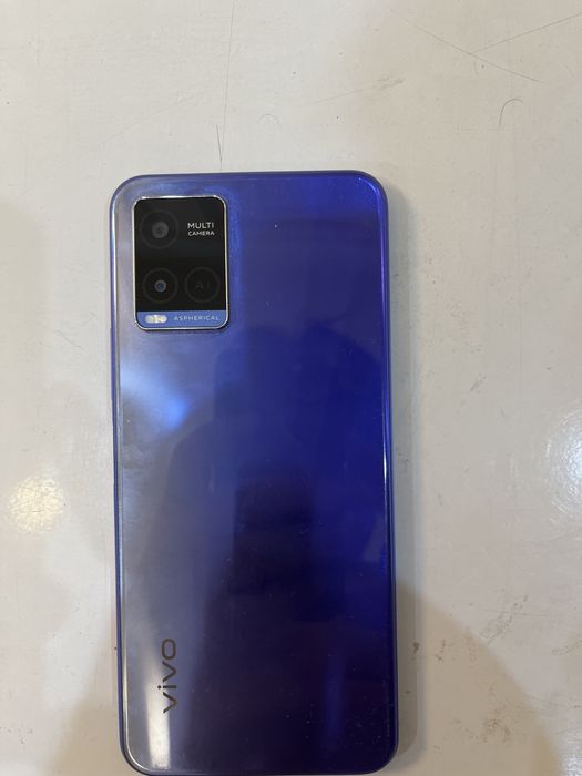 Телефон Vivo Y2111 Б/У