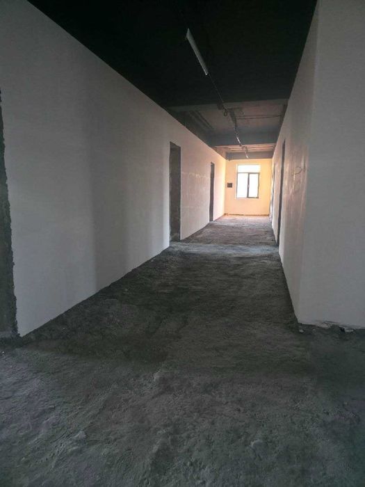 Продаётся готовое здание под мед. клинику, учебный центр массив Феруза